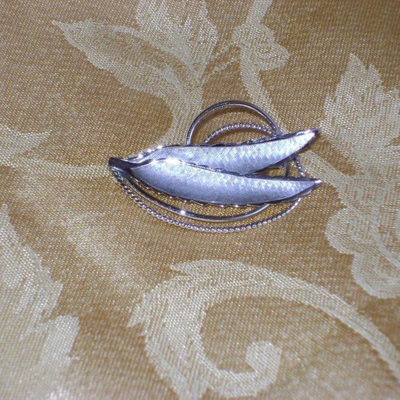 Vintage Sterling Silver Brooch Bond Boyd Leaves Signed - Picture 4 of 6